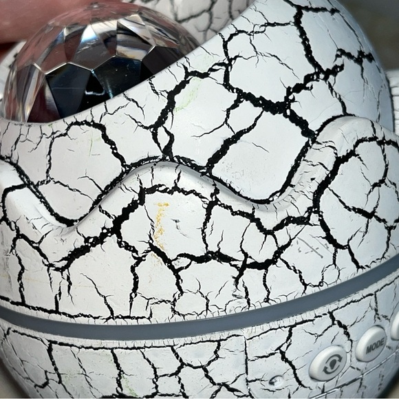 Star Projector, Galaxy Projector for Bedroom, Remote Control & White Noise - Picture 8 of 11